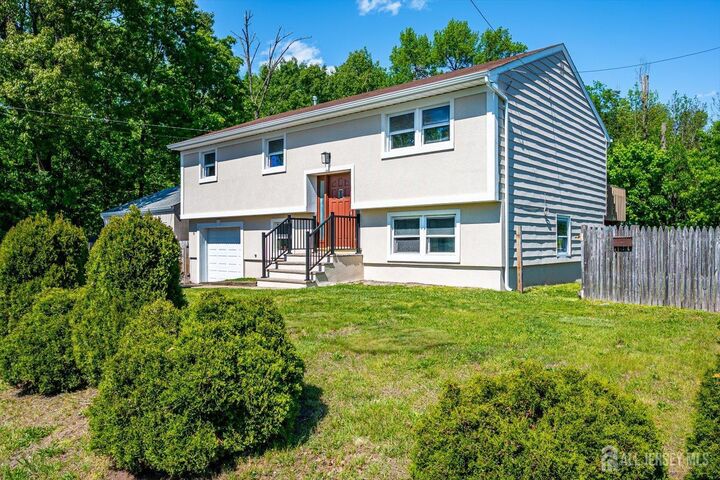 Property Photo:  937 S Washington Avenue S  NJ 08854 