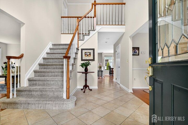 Property Photo:  92 Bradford Lane  NJ 08536 