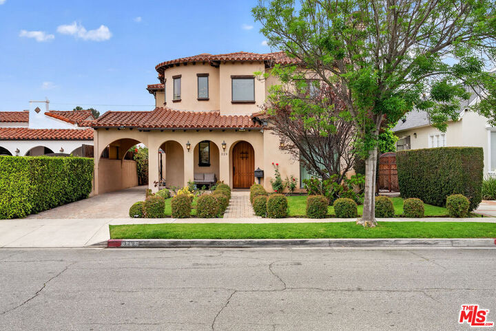Property Photo:  329 S Clark Dr  CA 90211 