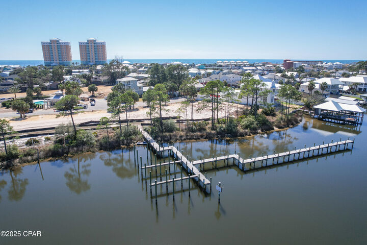 Property Photo:  7537 Grand Lagoon Way  FL 32408 