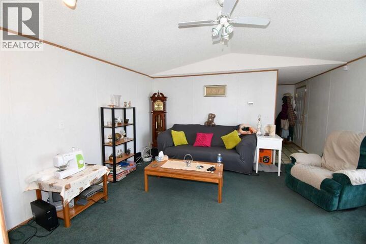 Property Photo:  24 Maple Drive West  AB T0J 0B0 