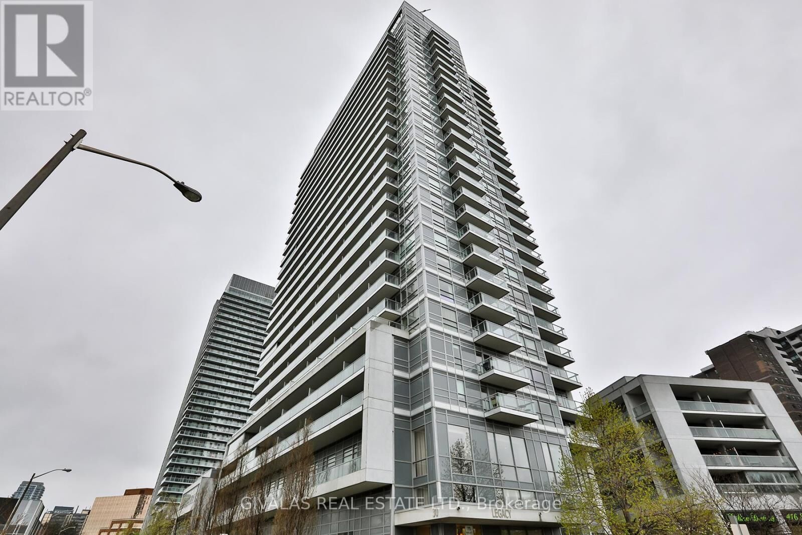 Property Photo:  30 Herons Hill Way 2110  ON M2J 0A7 