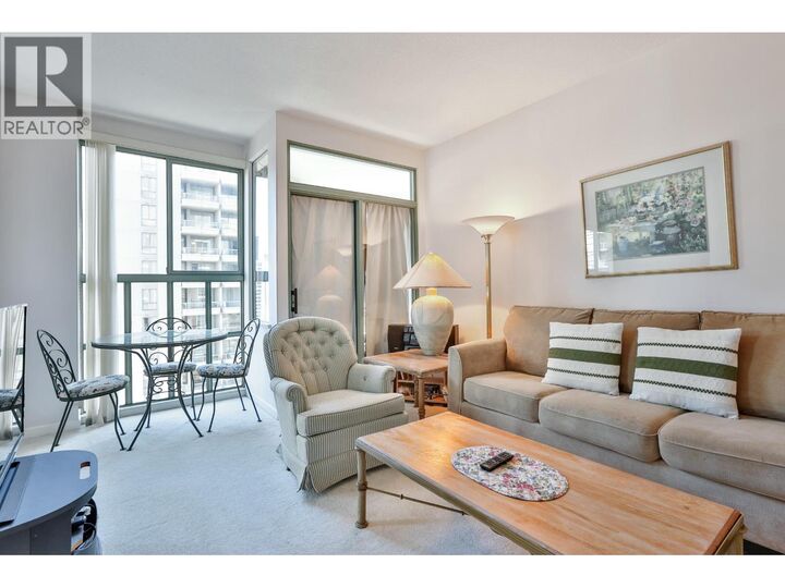 Property Photo:  909 Burrard Street 1402  BC V6Z 2N2 