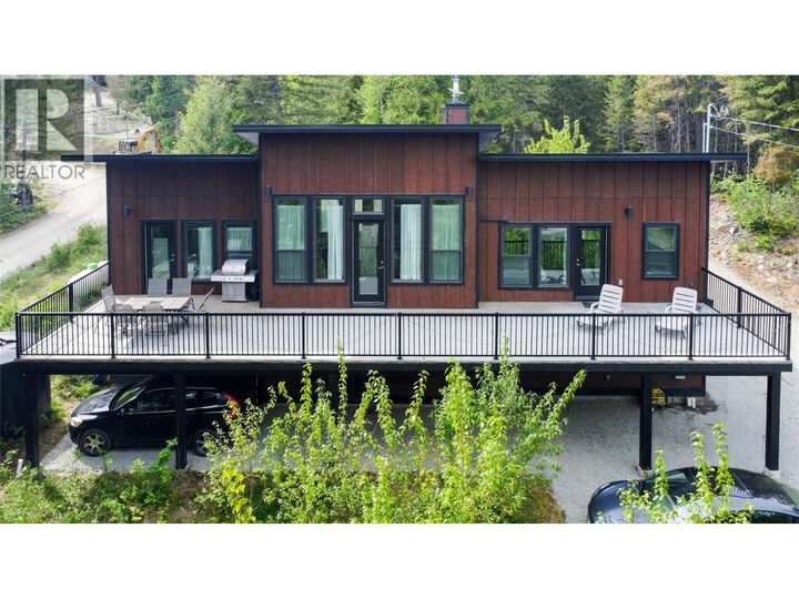 Property Photo: 4142 View Ridge Road BC V0G 2G3