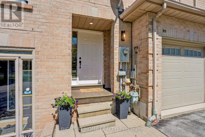 Property Photo:  80 Wetherby Circle  ON L3T 7R8 
