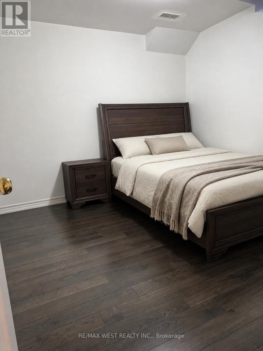 Property Photo:  4 Matagami Street  ON L6Y 0M9 