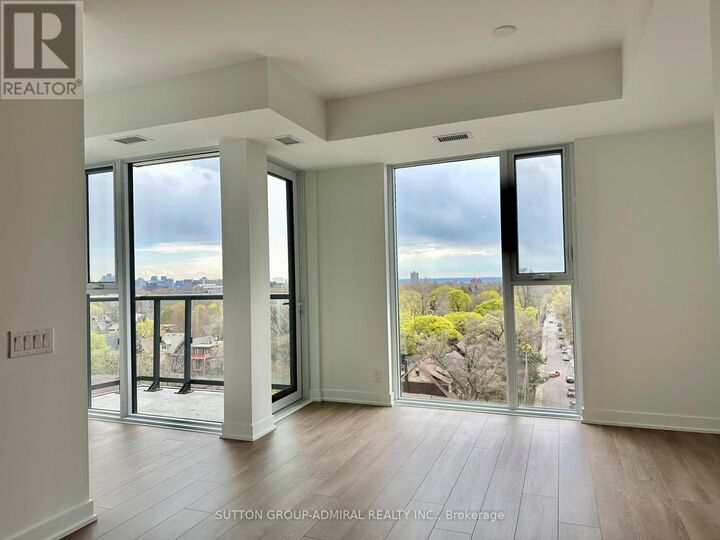 Property Photo:  1660 Bloor Street West 1103  ON M6P 0C6 