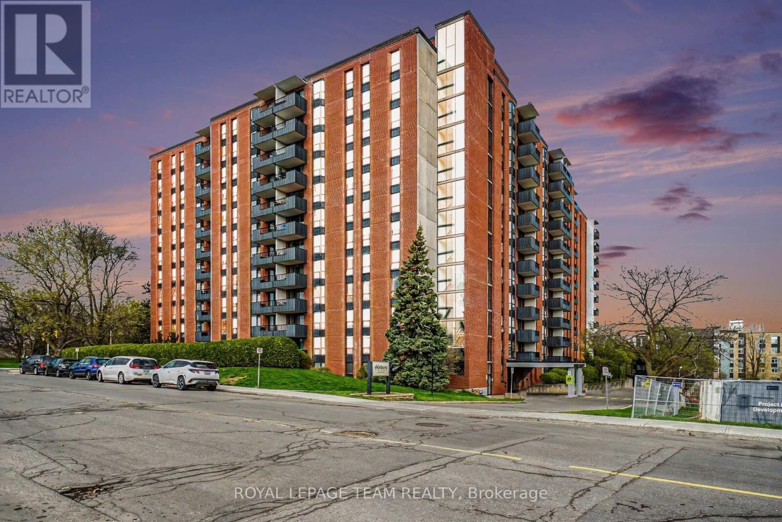 Property Photo:  2951 Riverside Drive 410  ON K1V 8W6 