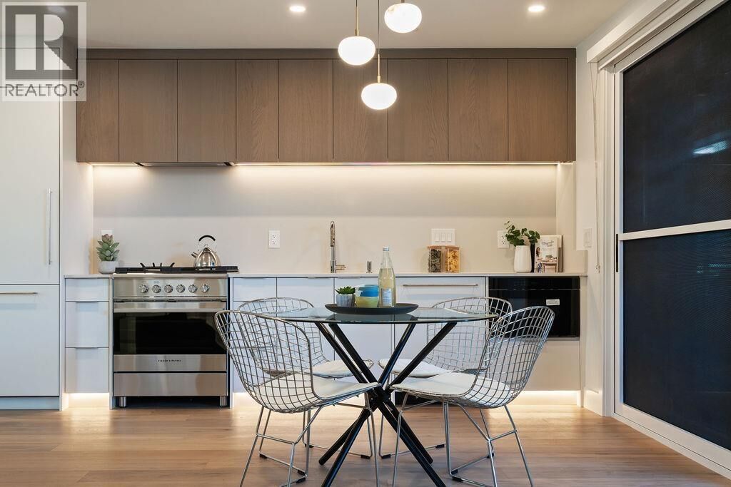 Property Photo:  1137 West 33rd Avenue  BC V6M 1A3 