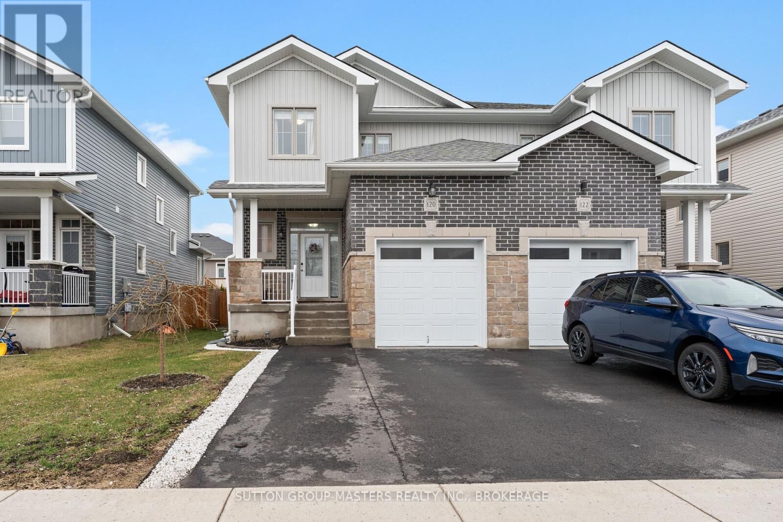 Property Photo:  120 Hazlett Street  ON K7N 0C1 