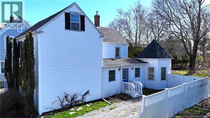 Property Photo:  107 King Street  NB E5B 1X8 