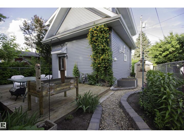 Property Photo: 11131 52 St NW AB T5W 3H6