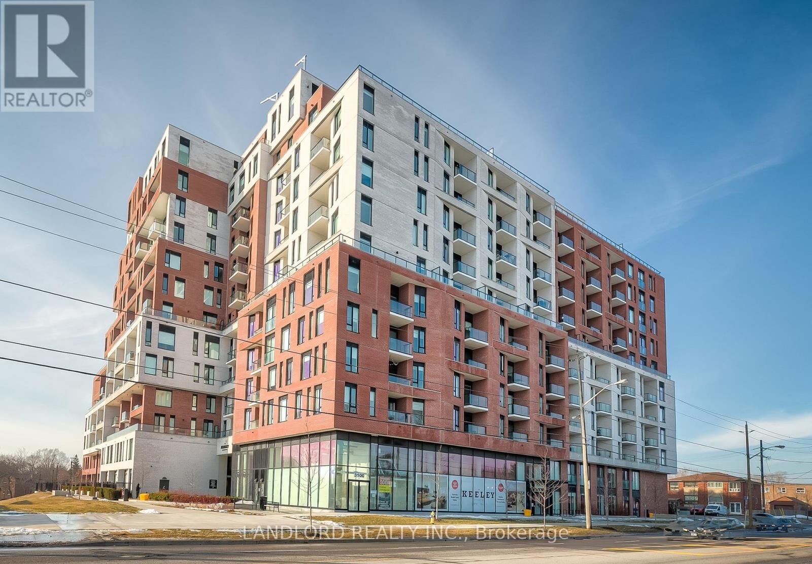 Property Photo:  3100 Keele Street 1210  ON M3M 0E1 