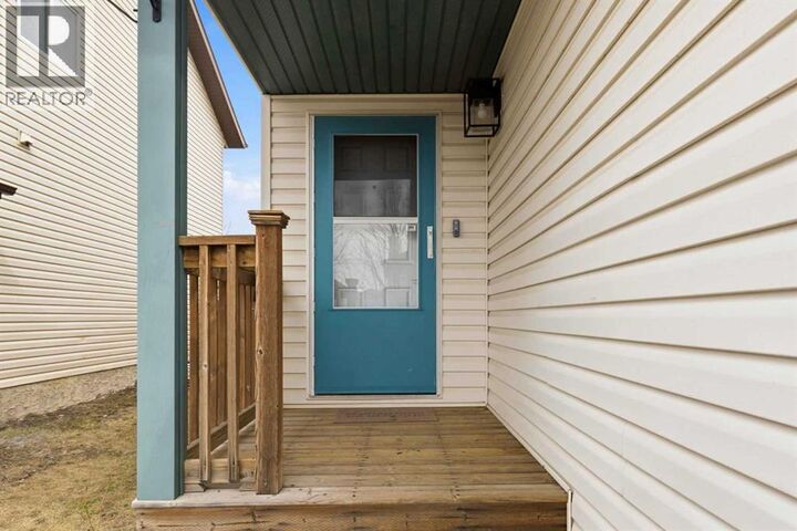 Property Photo: 205 Parry Crescent AB T9K 0A4