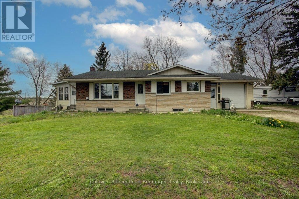 Property Photo:  253 2nd Corners  ON N0H 1L0 