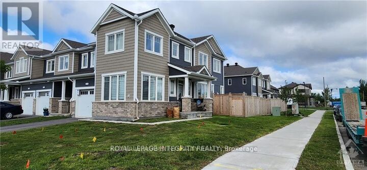 Property Photo:  200 Atima Circle  ON K2J 6T3 