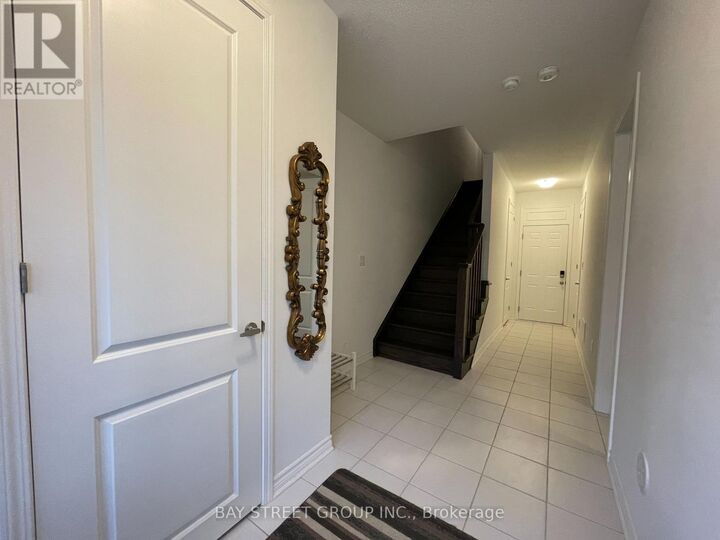 Property Photo:  3095 Travertine Drive  ON L6M 5N9 