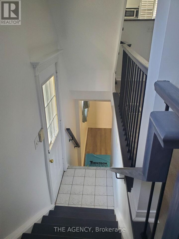 Property Photo:  189 Galloway Road 27  ON M1E 1X3 
