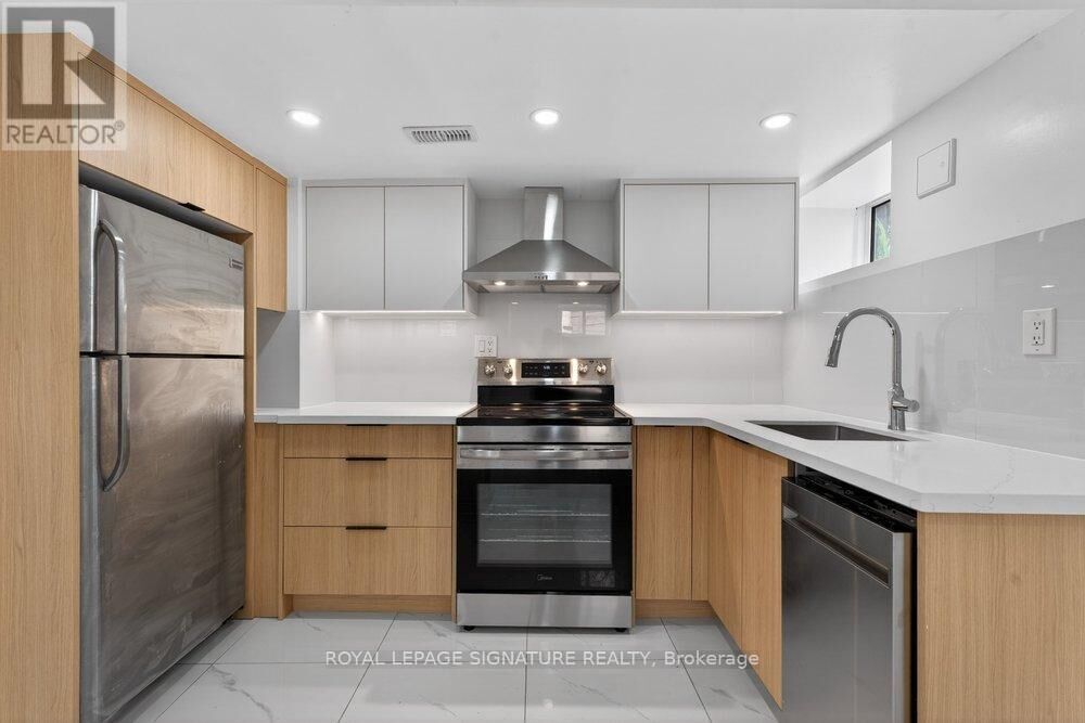 Property Photo:  146 Coleridge Avenue Lower  ON M4C 4H6 