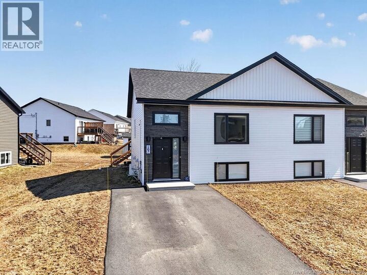 Property Photo:  107 Francfort Crescent  NB E1G 5W7 