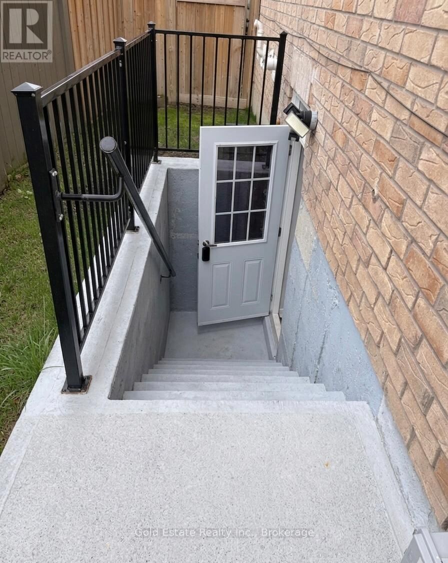 Property Photo:  57 Rangemore Road Bsmt  ON L7A 4V7 