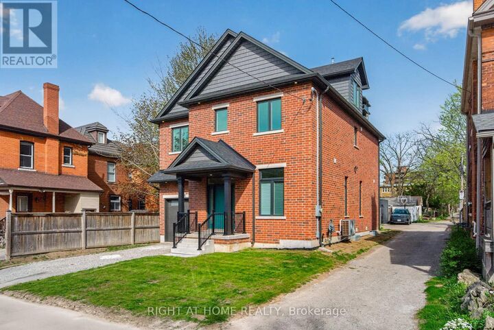 Property Photo:  279 Hess Street South  ON L8P 3P6 