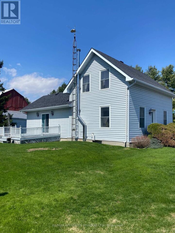 Property Photo:  15085 Cooper Road South  ON K0C 1R0 
