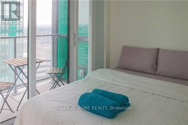 Property Photo:  11 Bogert Avenue 901  ON M2N 0H4 