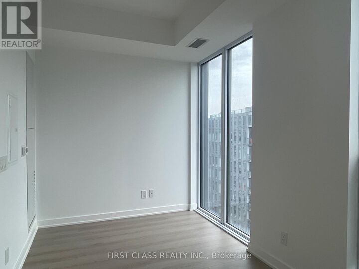 Property Photo:  100 Queen Street East .  ON M5C 0B5 