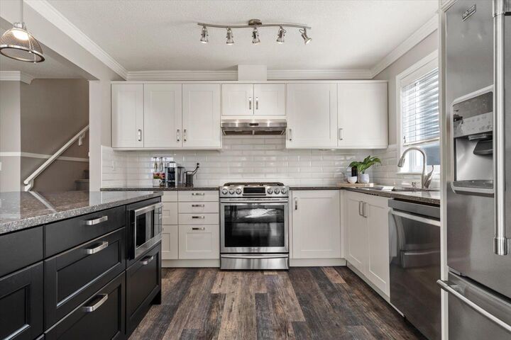 Property Photo: 8590 Sunrise Drive 11 BC V2R 3Z4