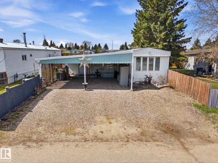 Property Photo:  50 305 Calahoo Road  AB T7X 3K6 