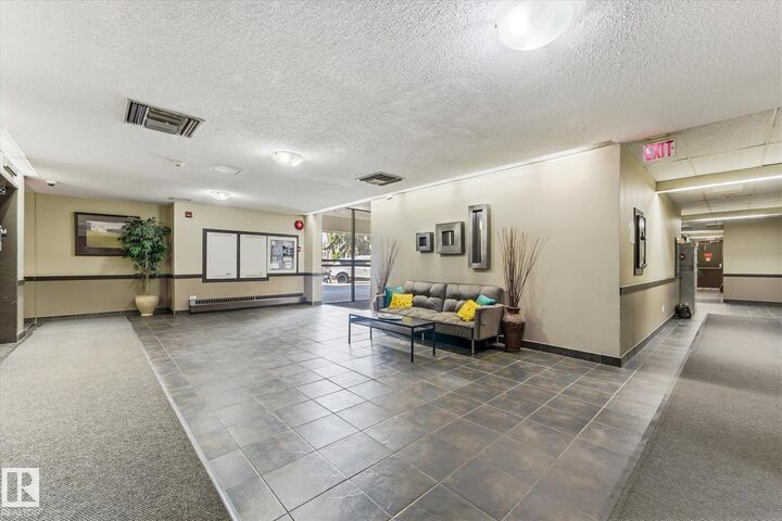 Property Photo:  10175 114 Street NW 905  AB T5K 2L4 