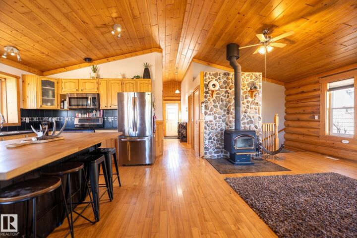 Property Photo:  4707 47 Avenue  AB T0B 0S0 