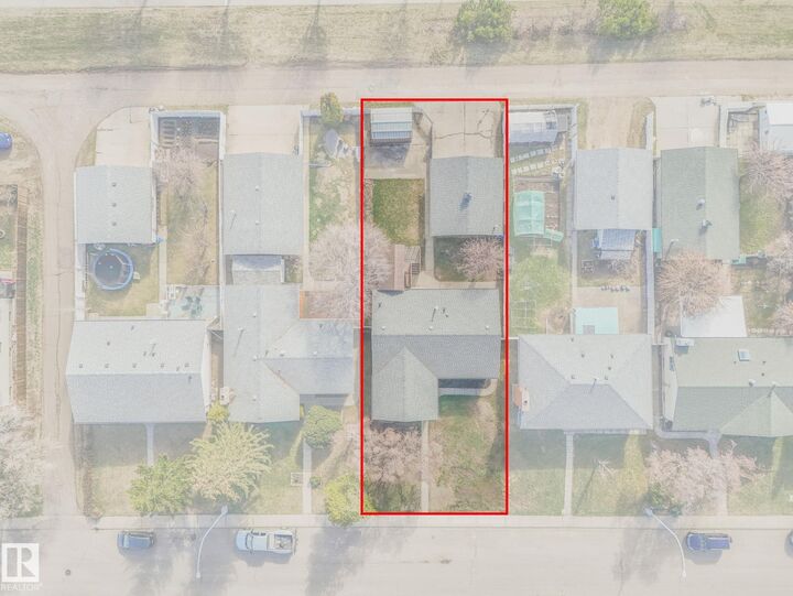 Property Photo:  15015 83 Street NW  AB T5E 5T3 