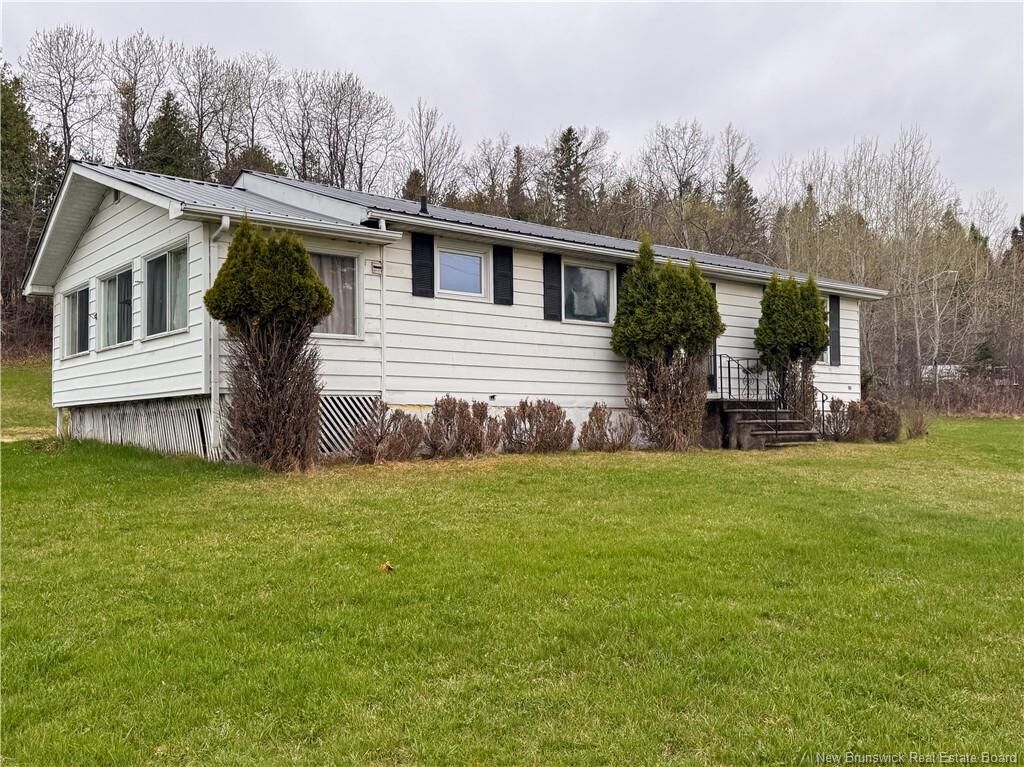 Property Photo:  205 Houlton Street  NB E7M 4L7 