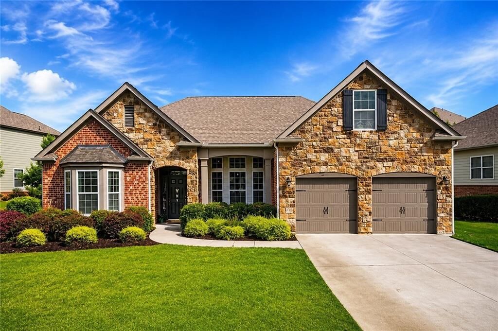 Property Photo: 6680 Bransford Drive GA 30040
