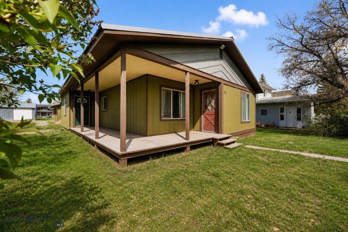 Property Photo:  205 N Madison Street  MT 59754 