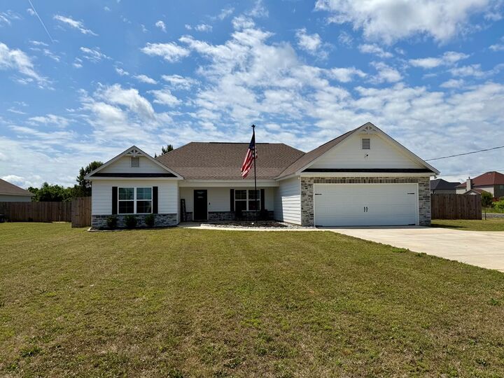 Property Photo:  46 Owens Road  AL 36856 
