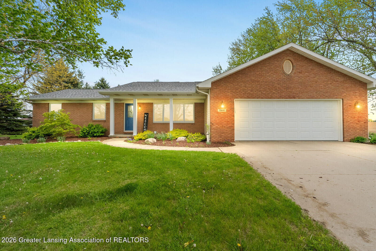 Property Photo: 11441 S Francis Road MI 48820
