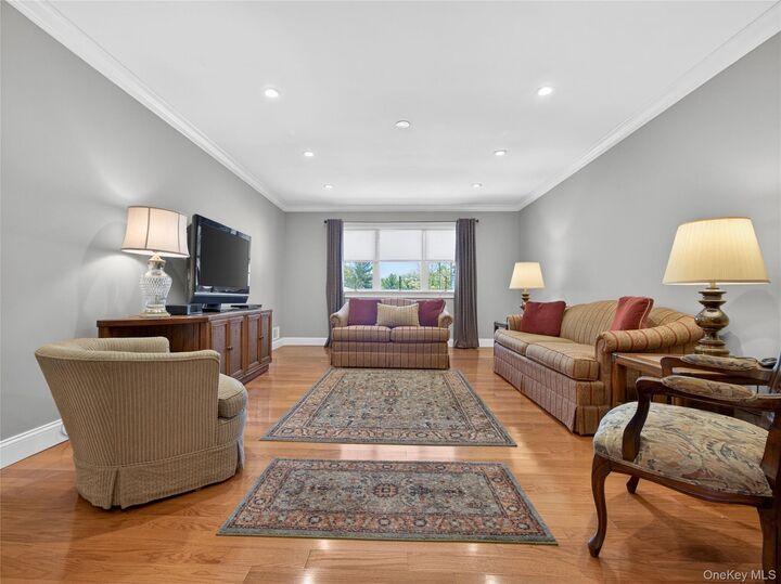 Property Photo:  68 Bon Aire Circle P11  NY 10901 