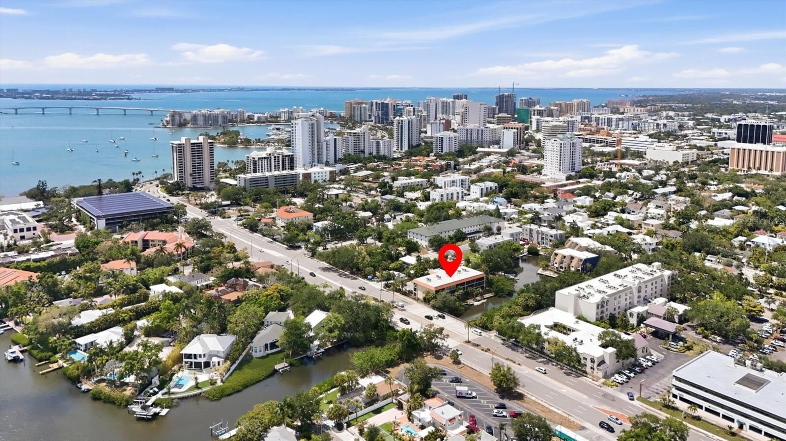 Property Photo: 1650 Pine Tree Lane 103 FL 34236