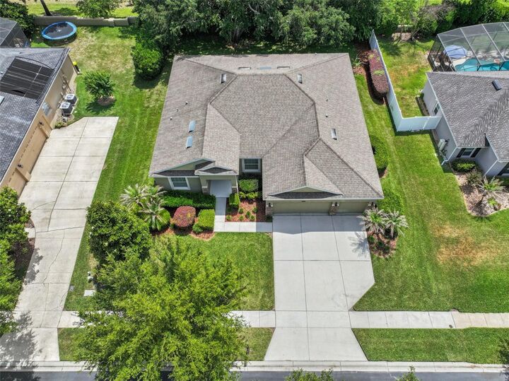 Property Photo: 280 Magneta Loop FL 33823