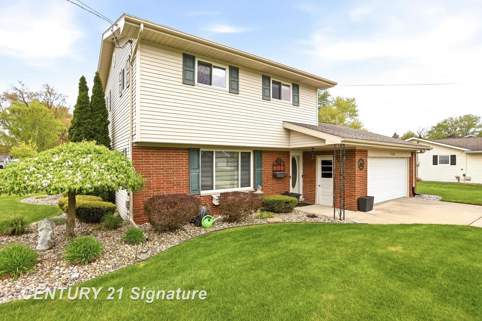 Property Photo:  7165 Burmeister Drive  MI 48609 