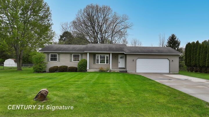 Property Photo:  3385 Ann Drive  MI 48433 