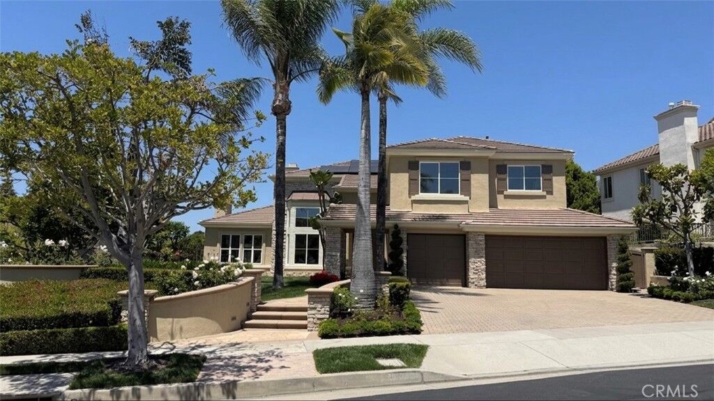 Property Photo:  32121 Calle Los Elegantes  CA 92675 