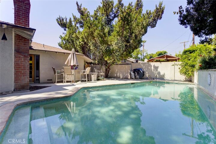 Property Photo: 9654 Kessler CA 91311