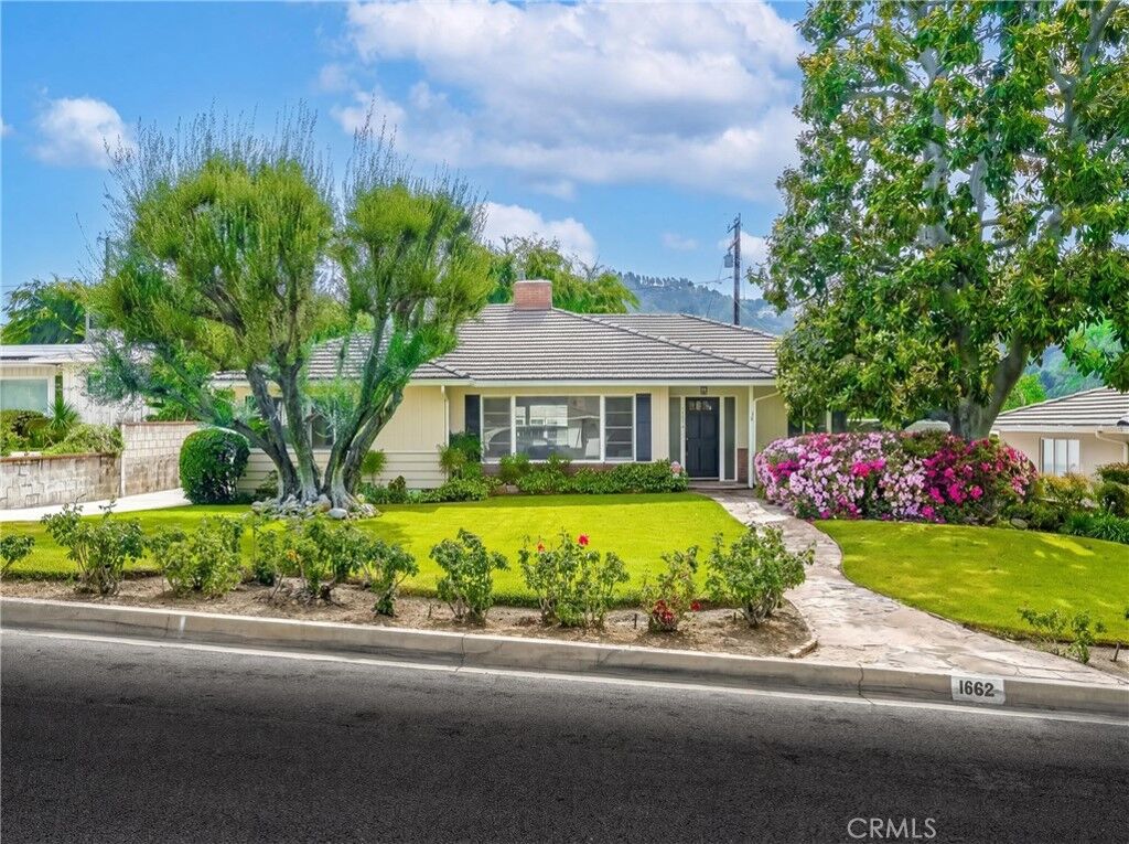 Property Photo: 1662 Wilson CA 91006