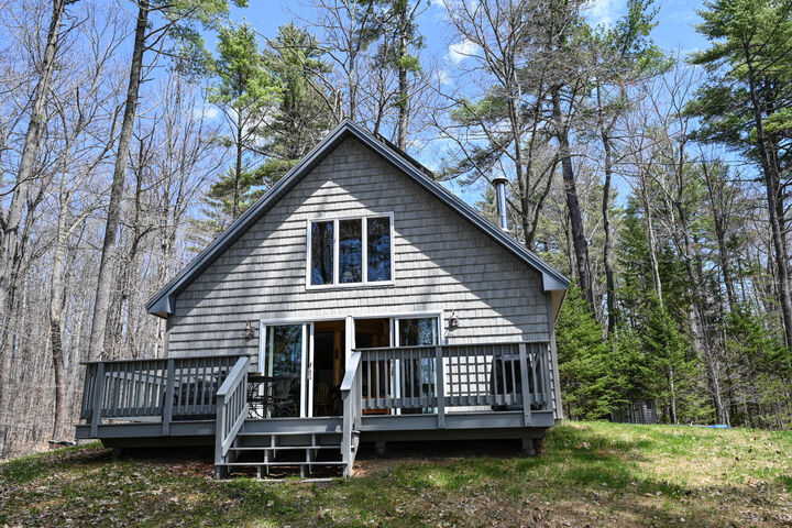 Property Photo:  1 Loon Cove  ME 04419 