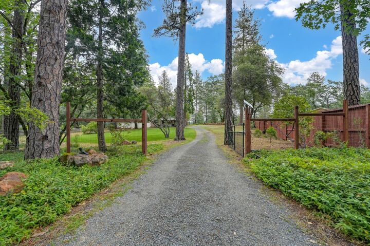 Property Photo:  1550 Sugar Pine Road  CA 95722 