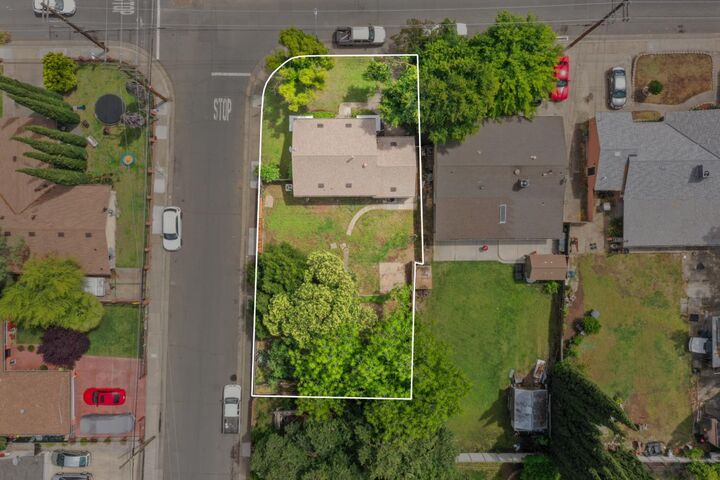 Property Photo:  2699 Grove Avenue  CA 95815 